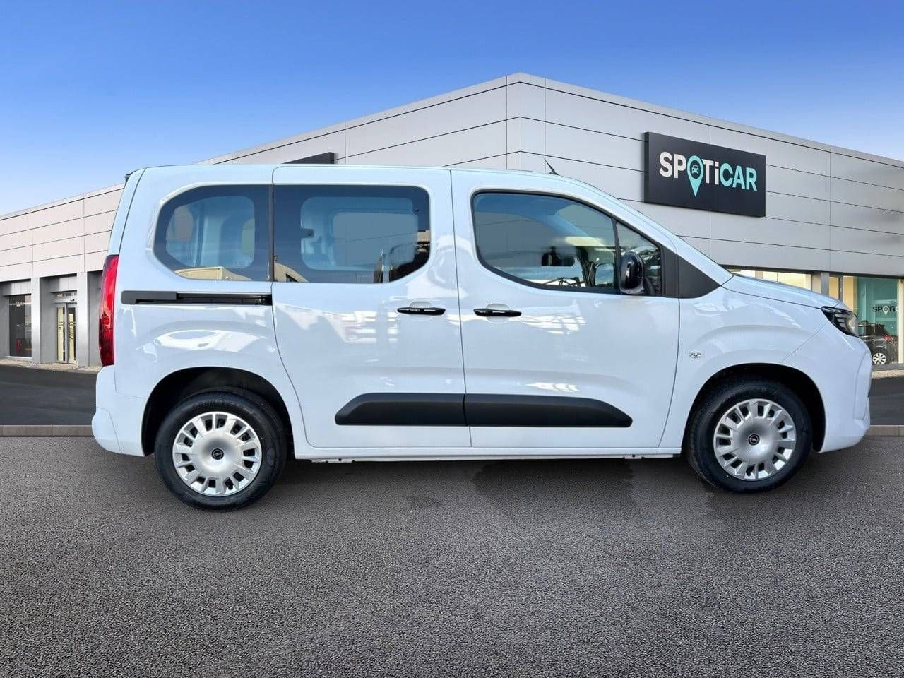 Opel Combo Cargo  100 Cv 1.5 Td S/S MT6 €6.4 - - Foto 5