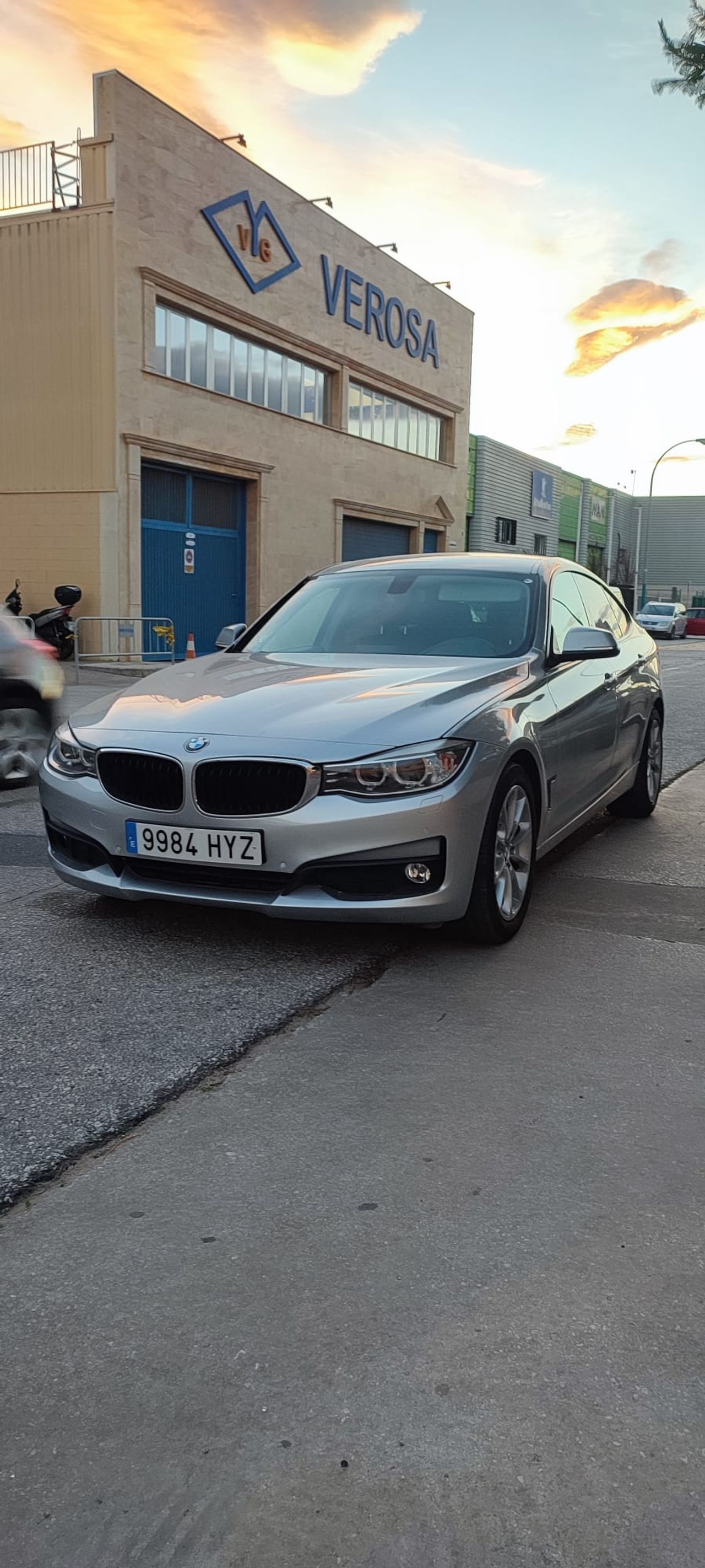 bmw serie 3 gran turismo 2014 /