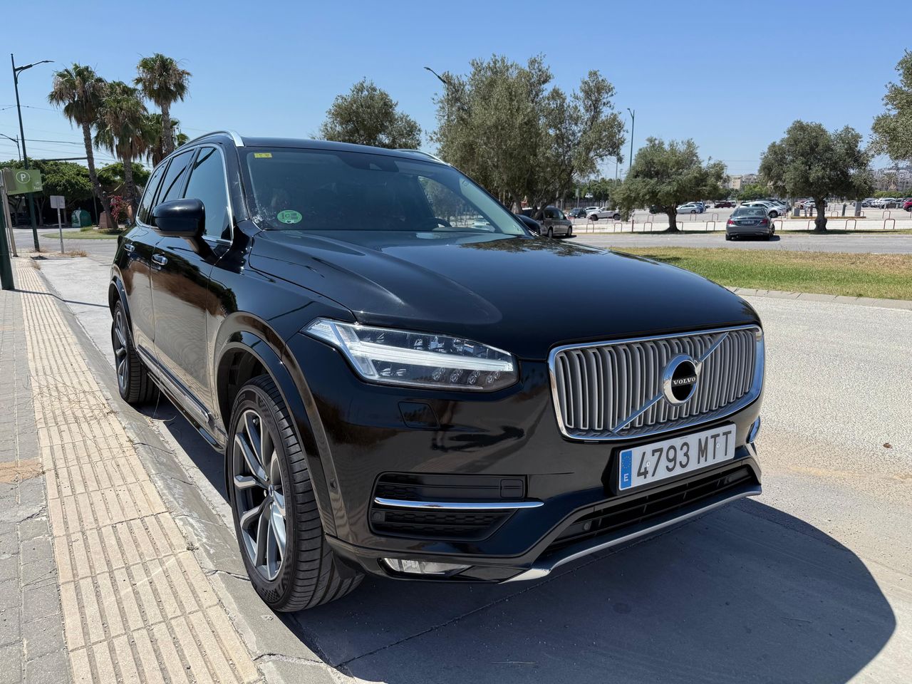 volvo xc90 2017 /