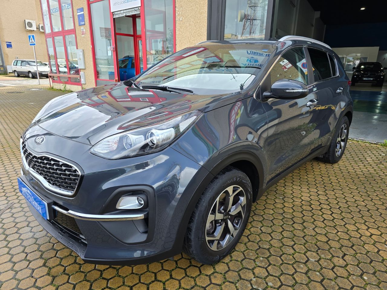 Detalles lineas cualquier  de segunda mano - kia sportage 2020 /