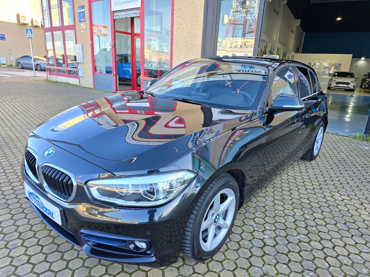 Detalles lineas cualquier  de segunda mano - bmw serie 1 2019 /