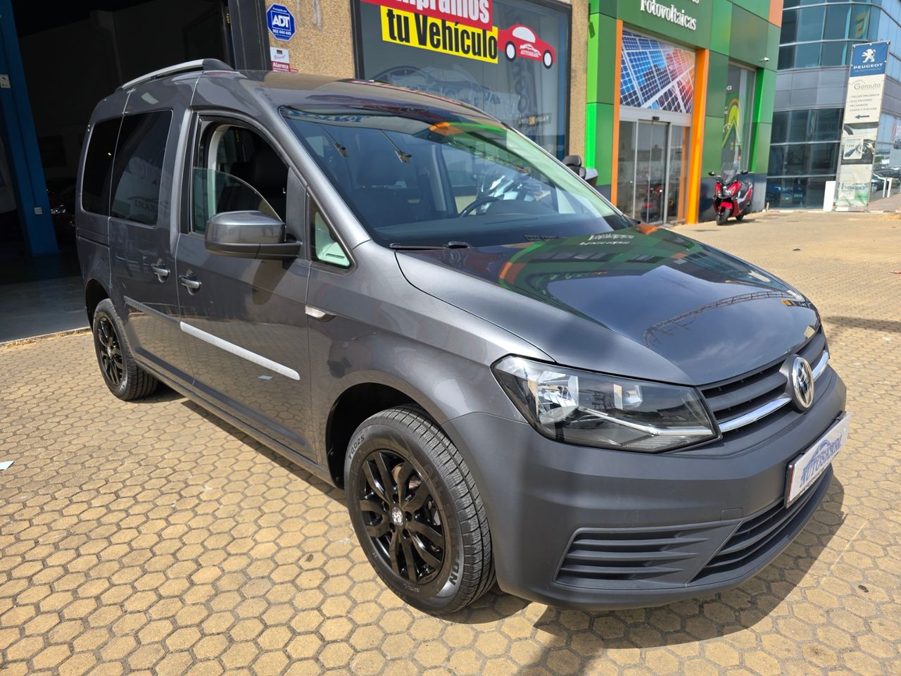 volkswagen caddy 2019 / foto grande (3)
