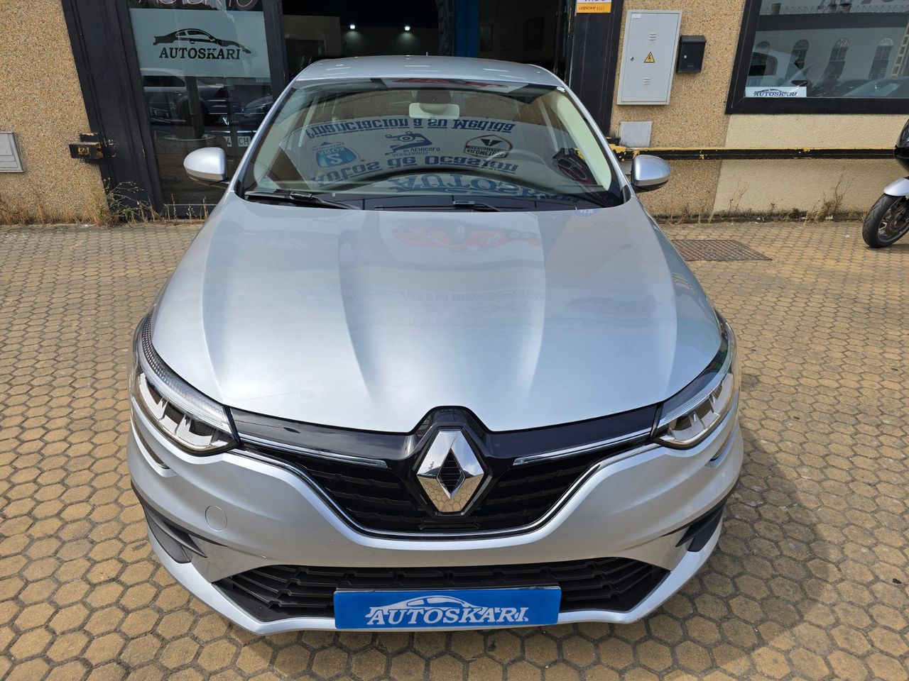 renault megane 2021 / foto grande (3)