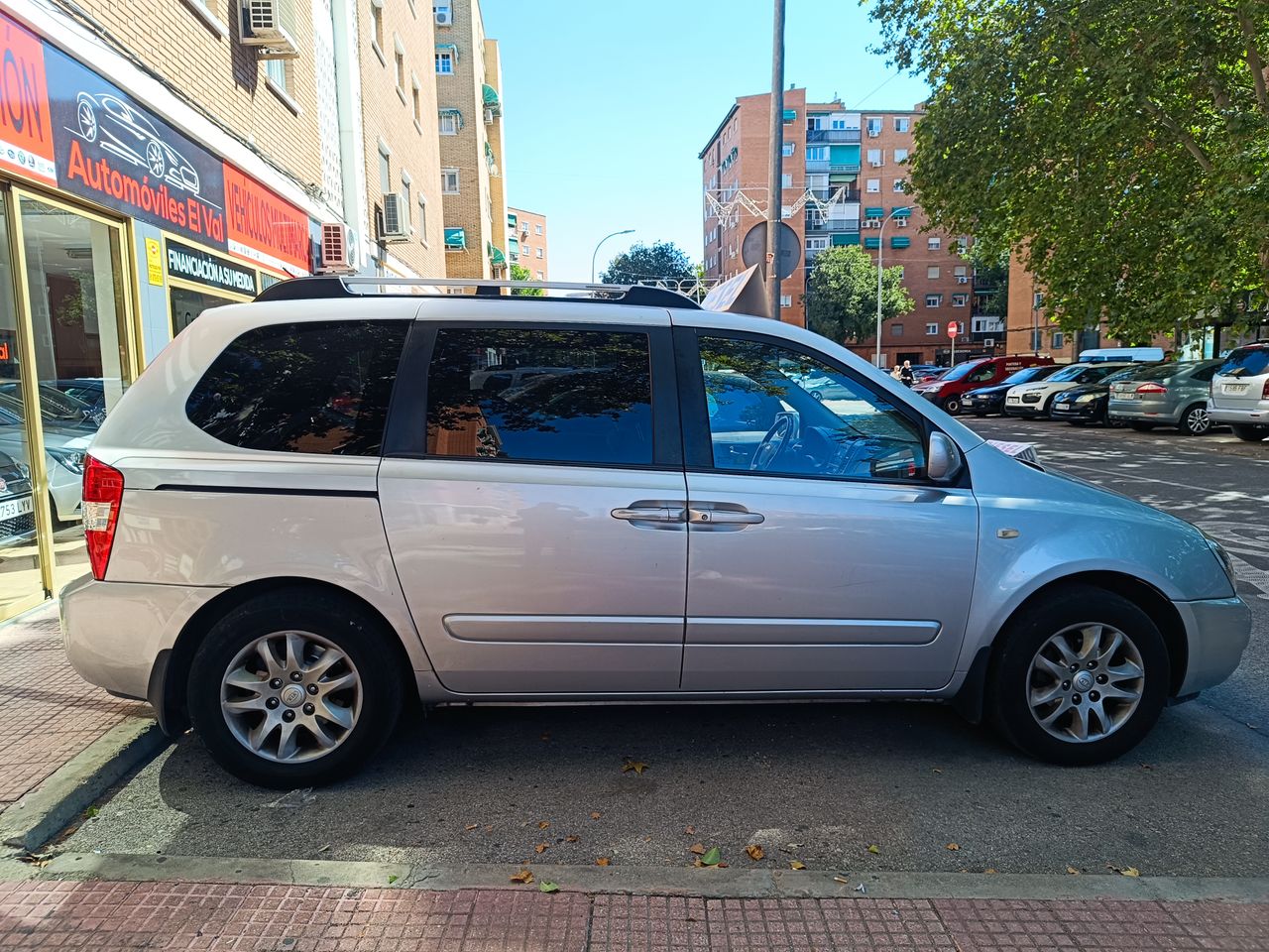 kia carnival 2009 / foto grande (3)