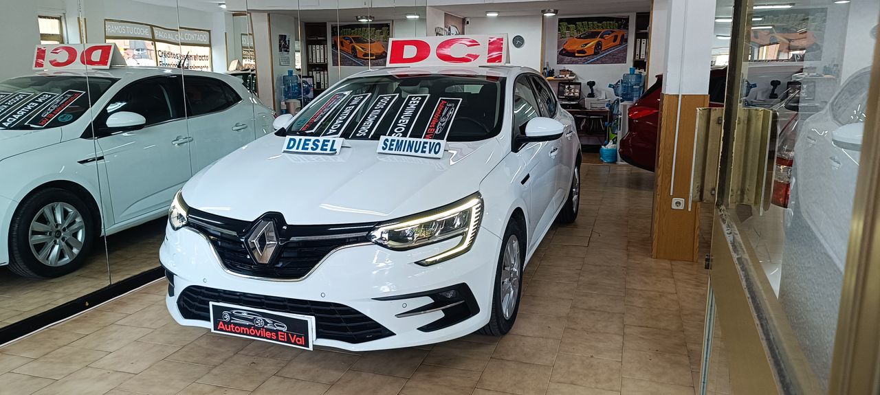 renault megane 2021 / foto grande (2)