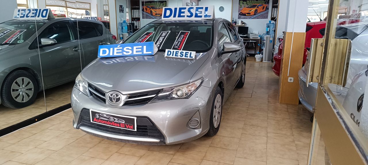 toyota auris 2014 / foto grande (2)