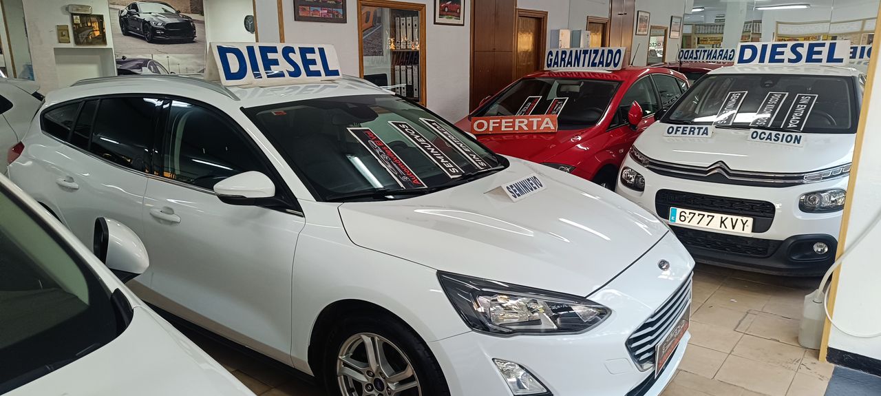 ford focus 2020 /
