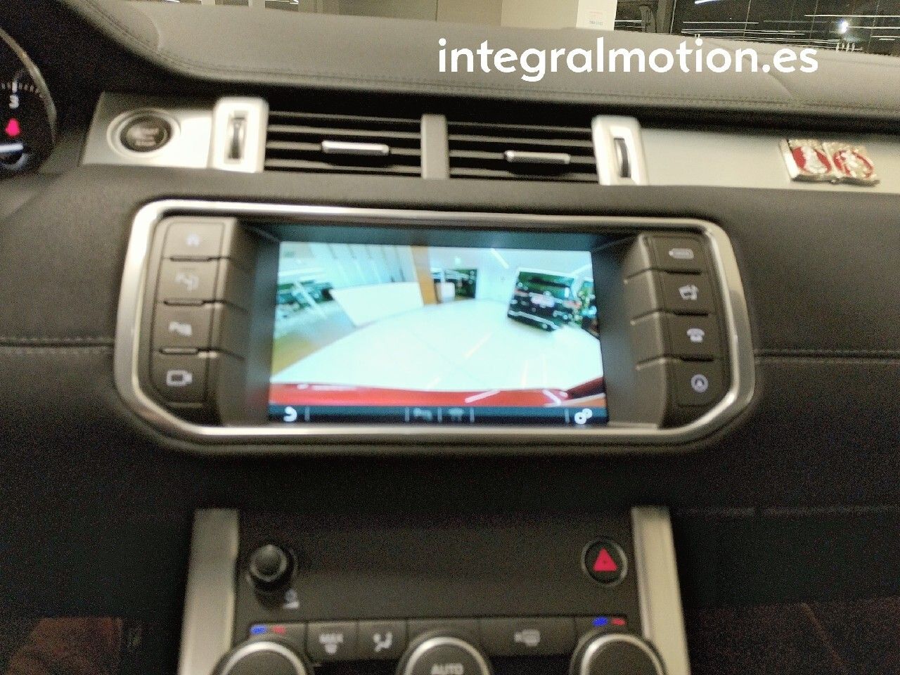 Land-Rover Range Rover Evoque 2.0L TD4 132kW 4x4 HSE Dynamic - foto 13