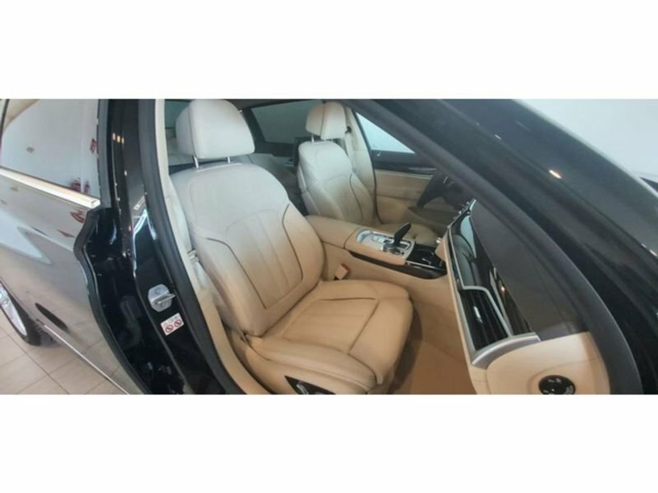 BMW Serie 7 730Ld 210 kW (286 CV) - foto 29