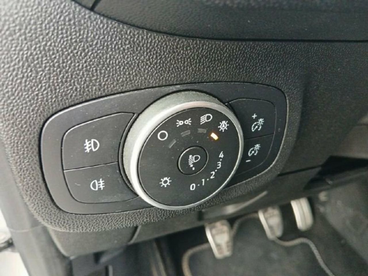 Ford Fiesta 1.0 EcoBoost S&S ST-Line 103 kW (140 CV) - foto 11