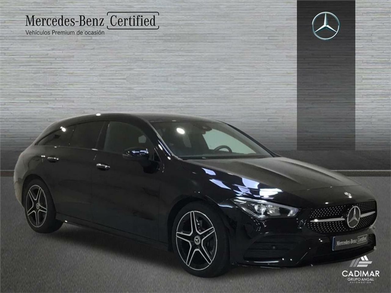 mercedes cla 2023 / foto grande (3)