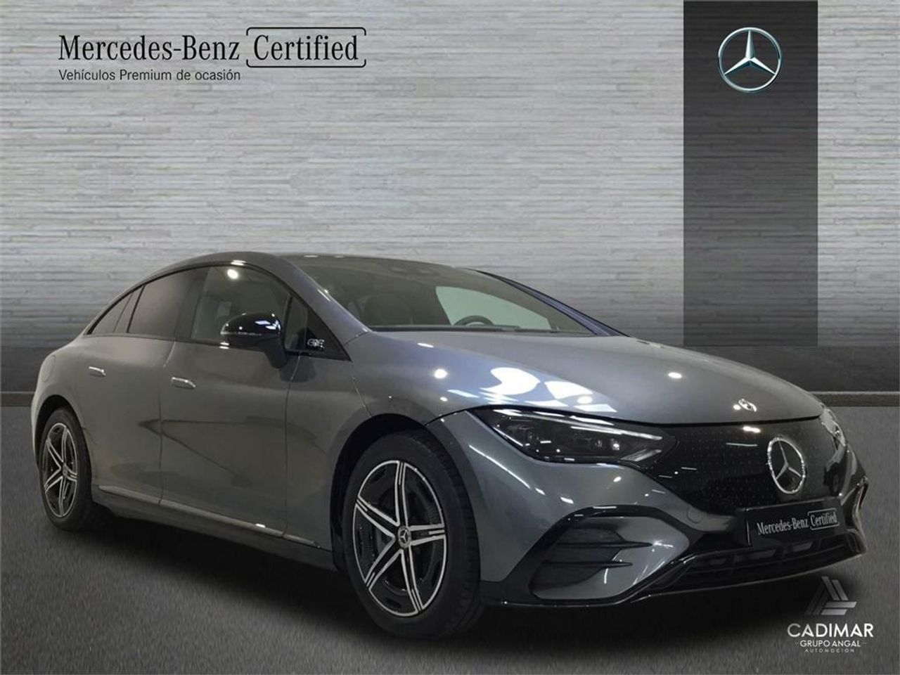 mercedes eqe 2023 / foto grande (3)