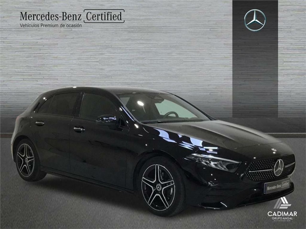 mercedes clase a 2024 / foto grande (3)
