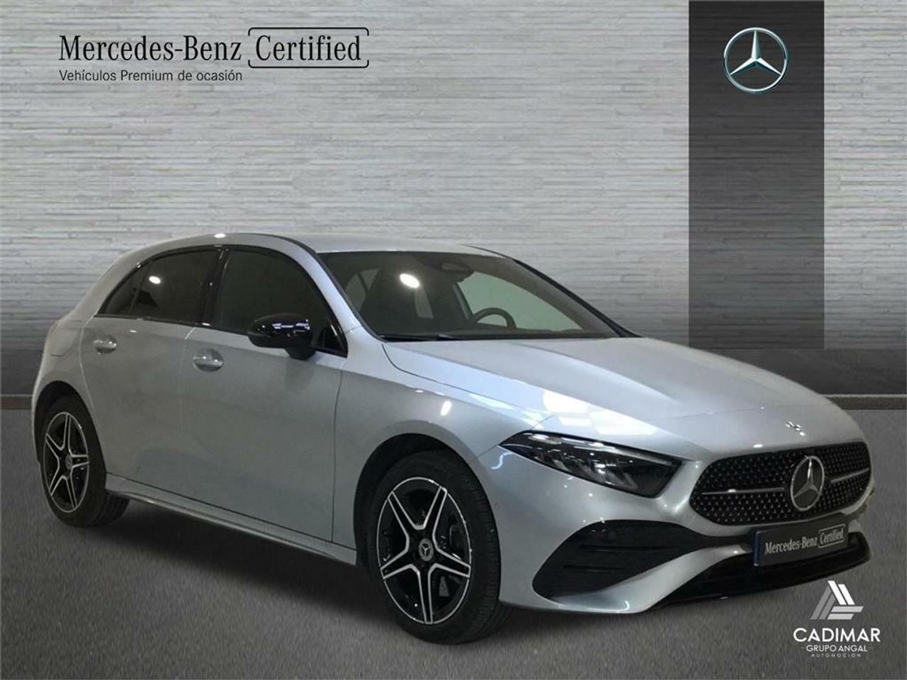 mercedes clase a 2024 / foto grande (3)