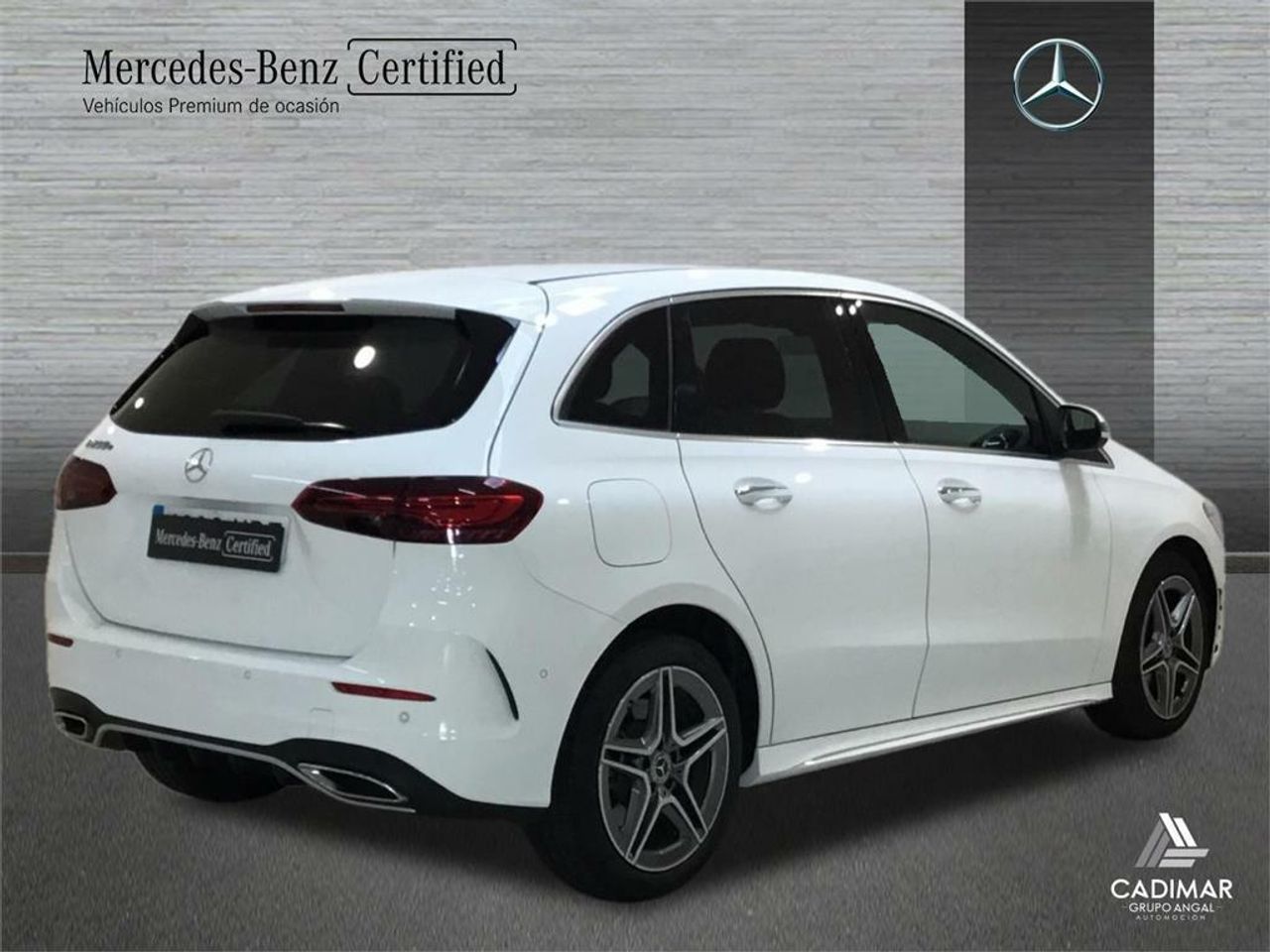 mercedes clase b 2024 / foto grande (2)