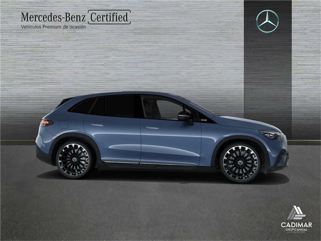 mercedes eqe 2025 / foto grande (3)