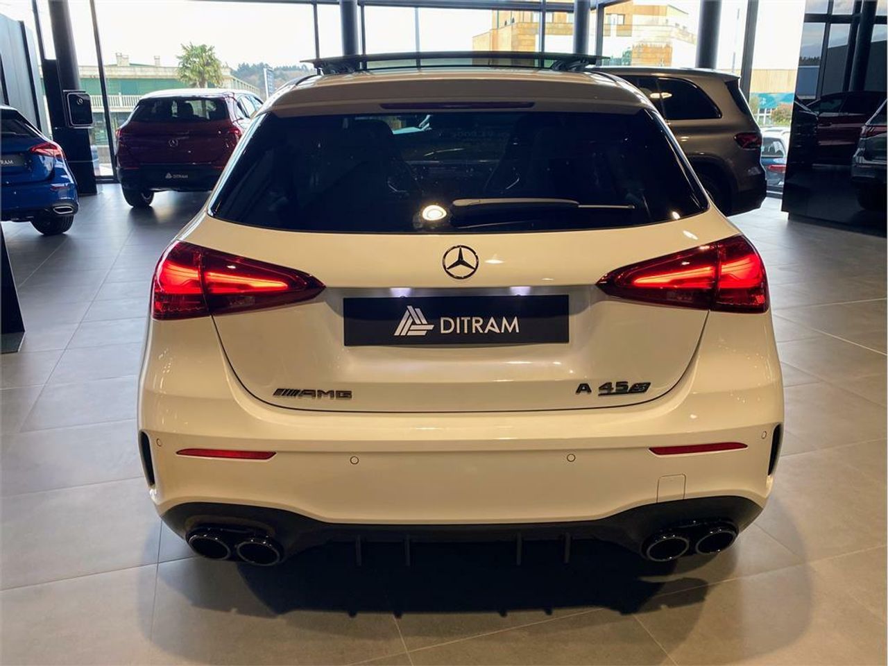 mercedes clase a mercedes-amg a 45 s 4matic+ foto grande (3)