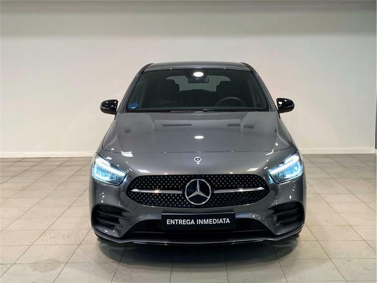 mercedes clase b 2024 / foto grande (2)