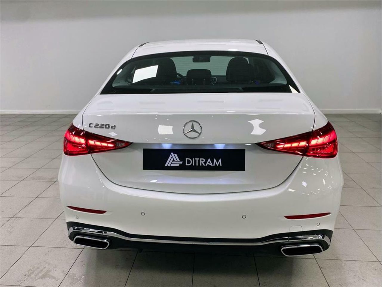 mercedes clase c 220 d berlina foto grande (3)