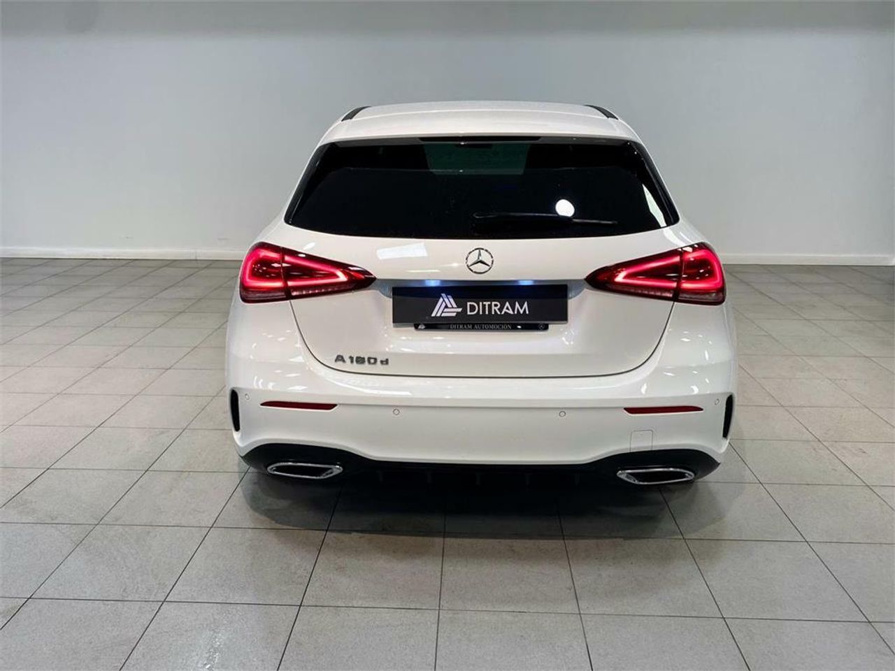 mercedes clase a 2022 / foto grande (3)