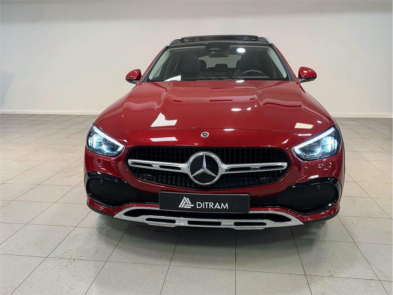 mercedes clase c 2023 / foto grande (2)