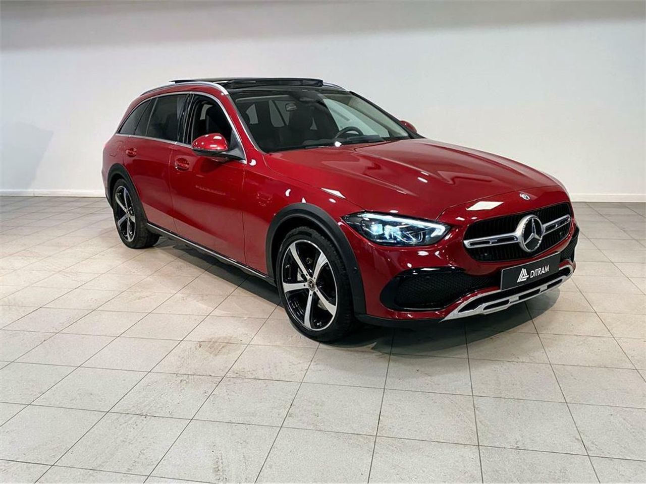 Mercedes clase c 2023  de segunda mano - mercedes clase c 2023 /