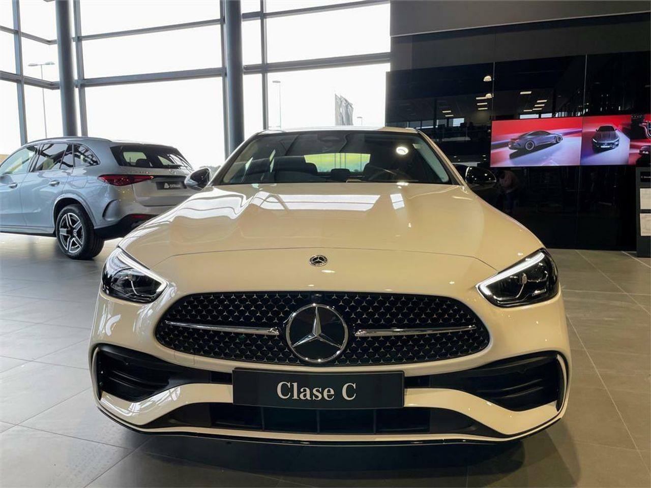 mercedes clase c 2025 / foto grande (2)