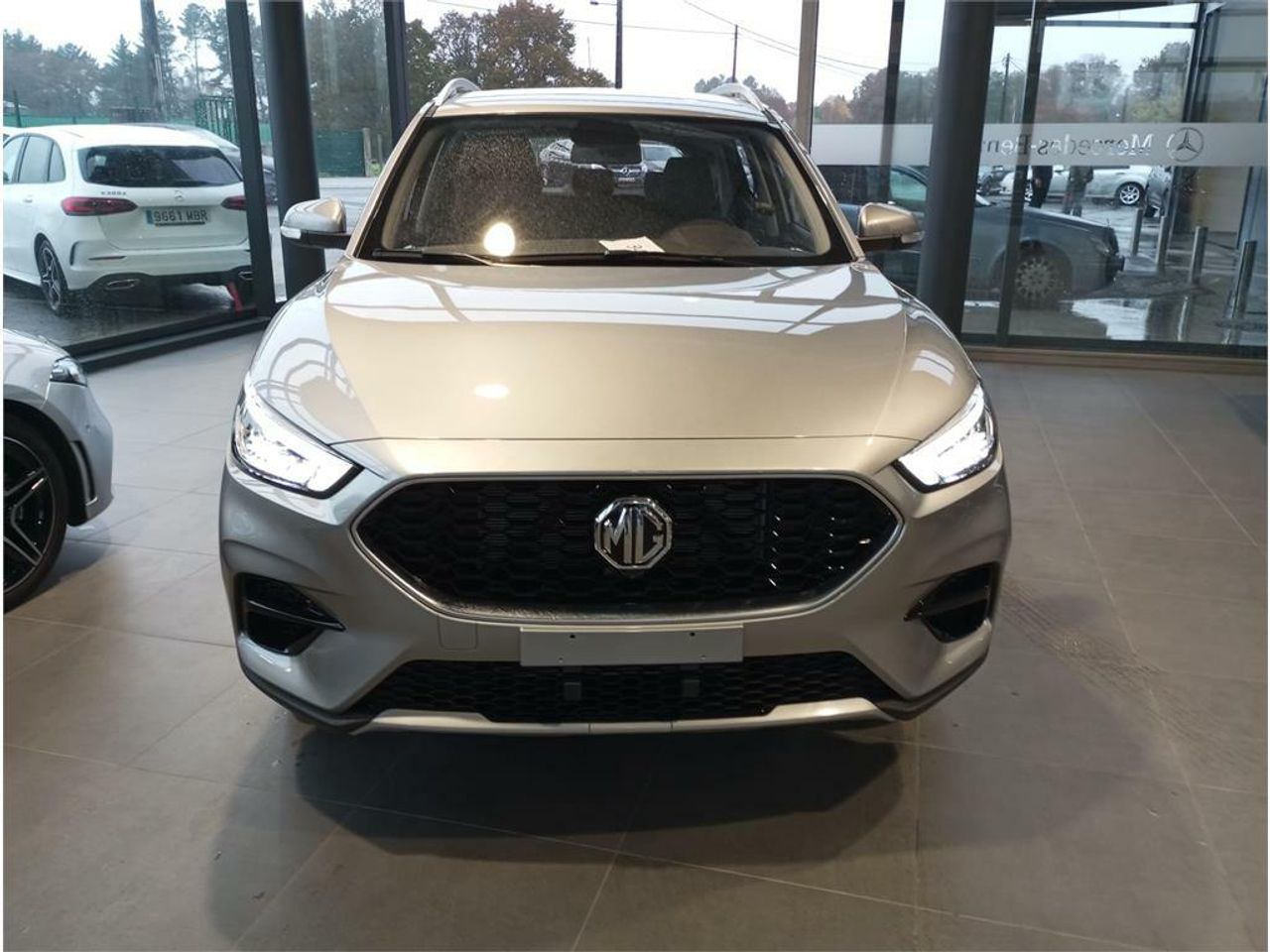 mg zs 2025 / foto grande (2)