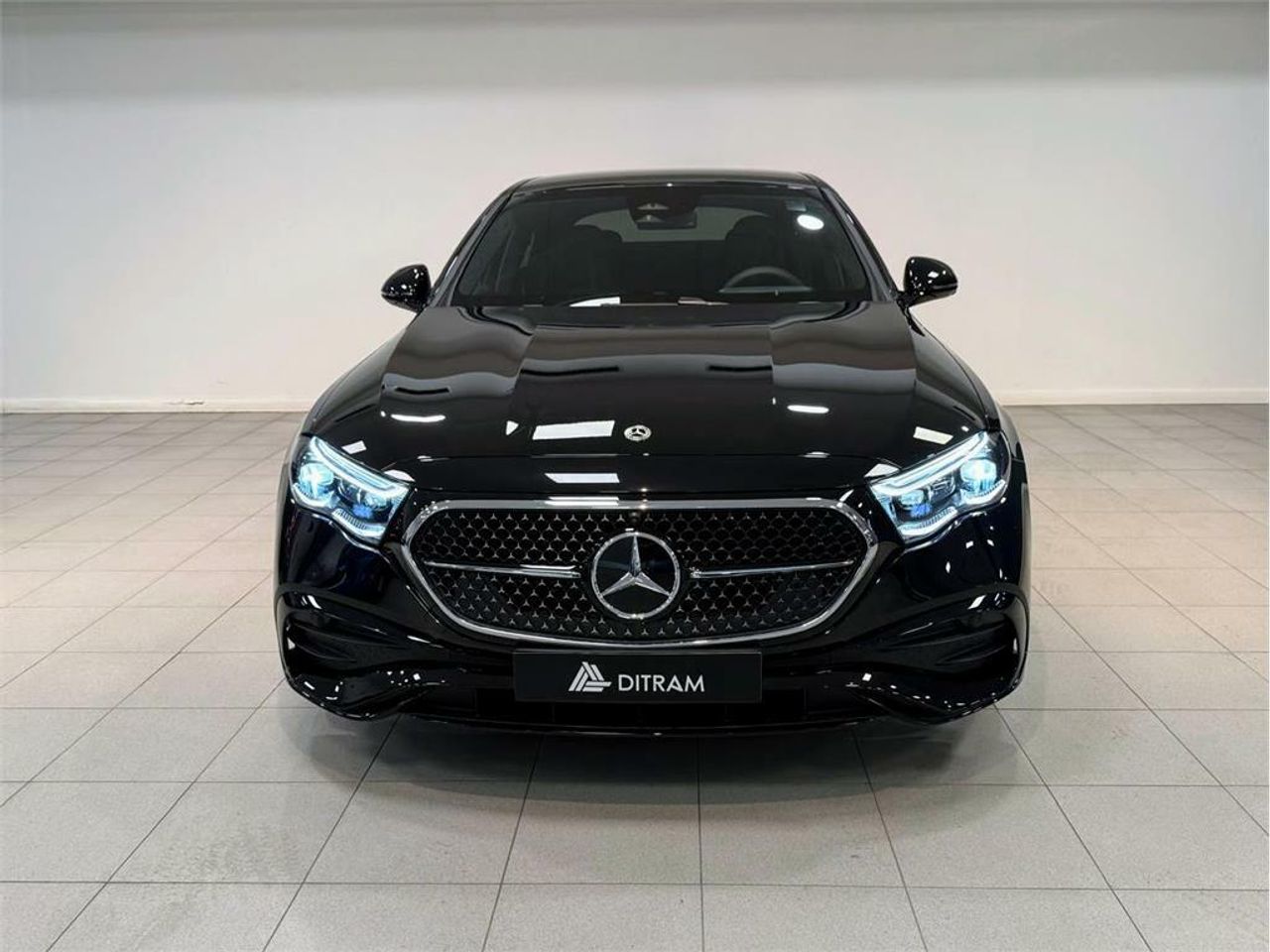 mercedes clase e 2025 / foto grande (2)