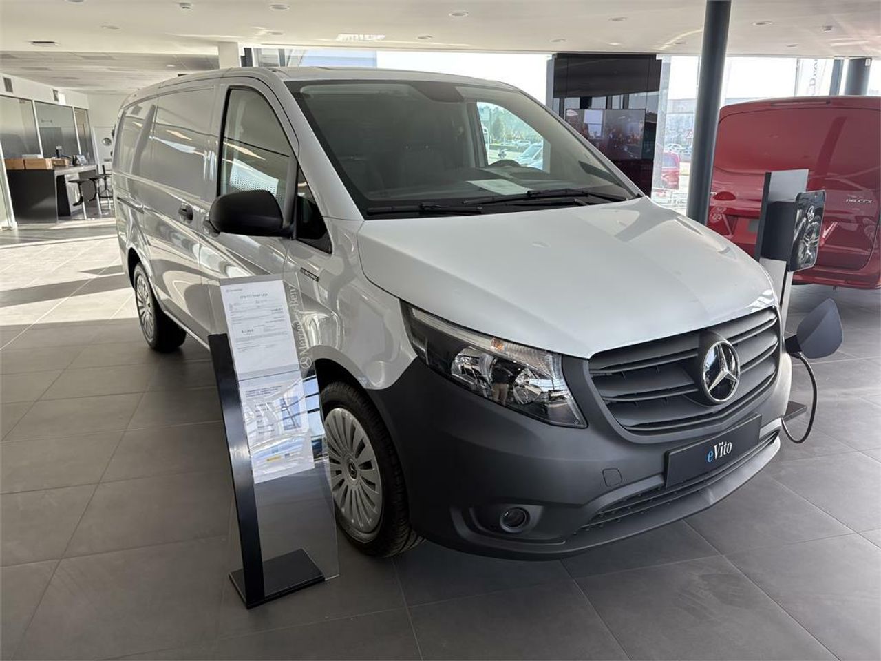 mercedes vito 2025 / foto grande (2)