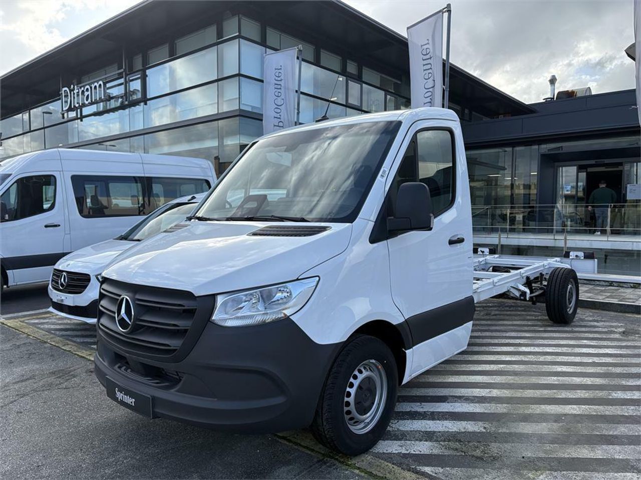 Mercedes sl lujo  de segunda mano - mercedes sprinter 2025 /