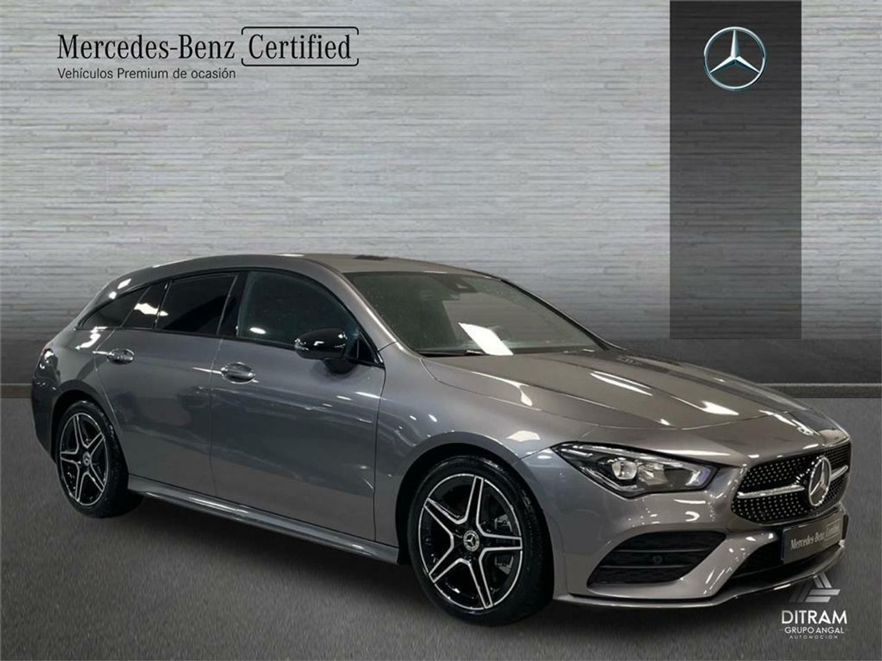 mercedes cla 2023 / foto grande (2)