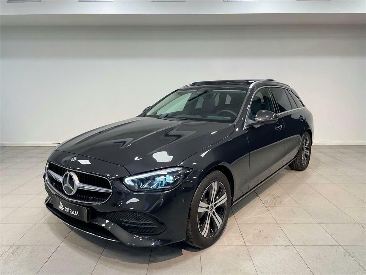 Foto mercedes clase c 2025 /