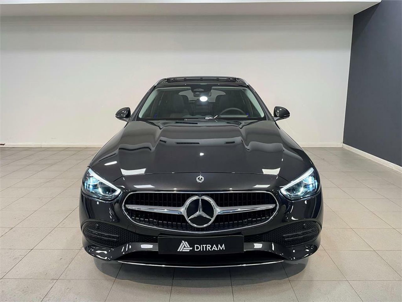 mercedes clase c 2025 / foto grande (2)