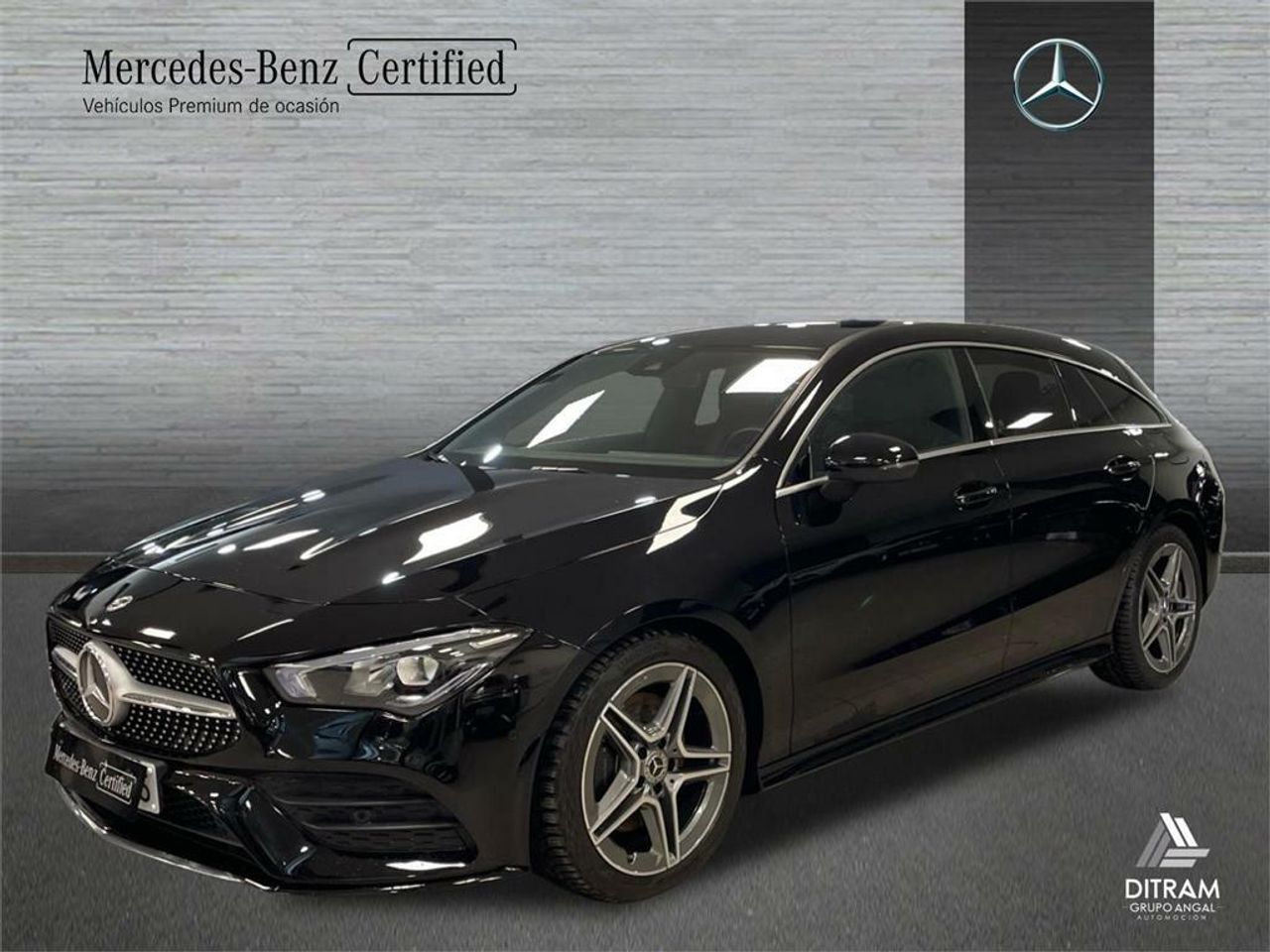 Foto mercedes cla 2023 /