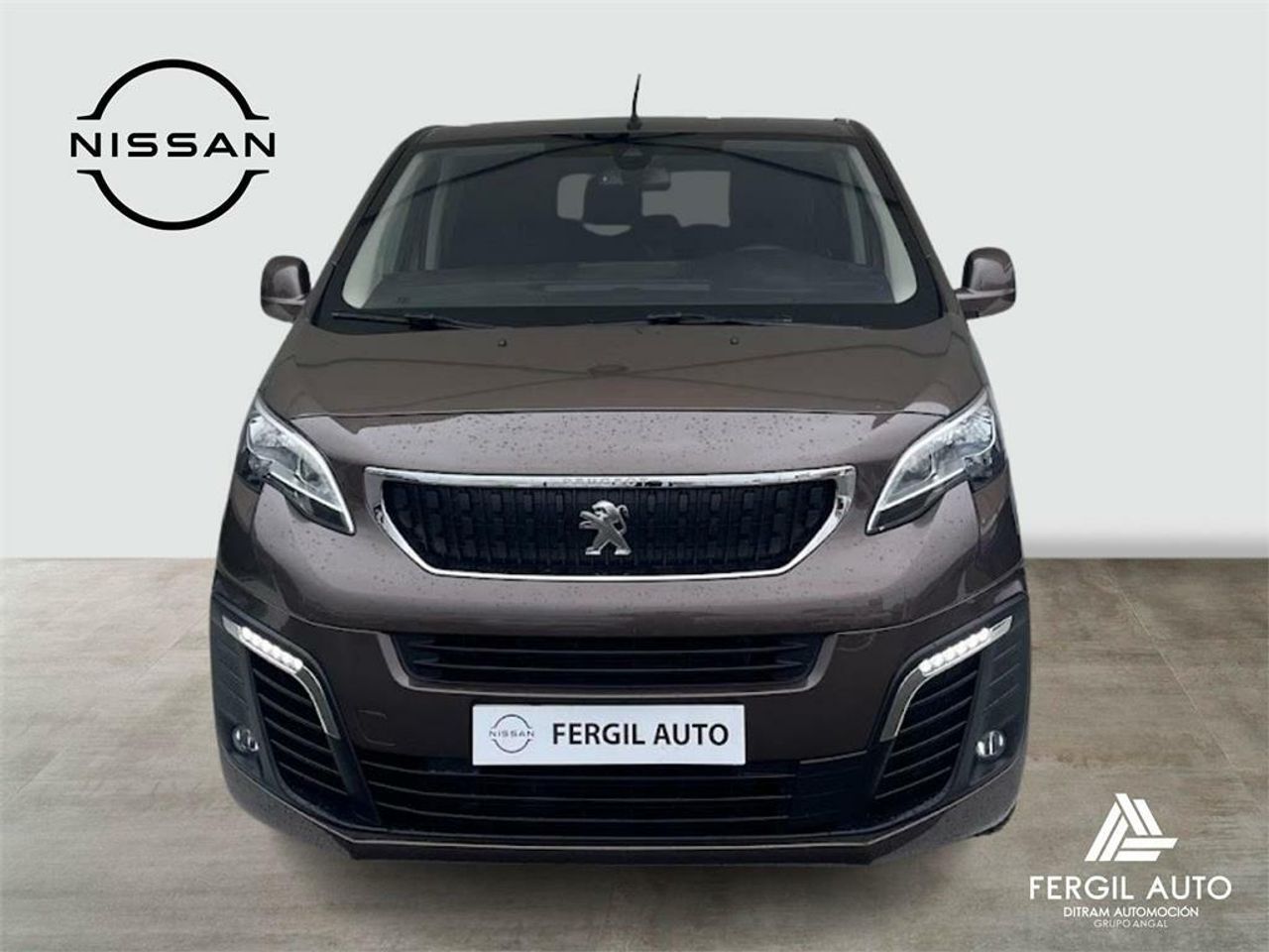 peugeot traveller 2021 / foto grande (2)