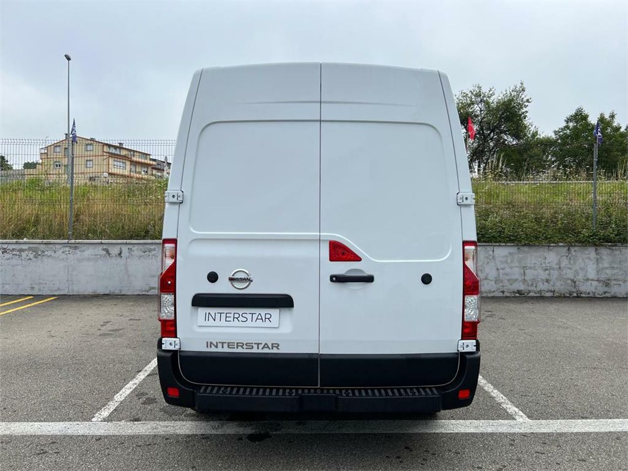nissan interstar 2025 / foto grande (3)