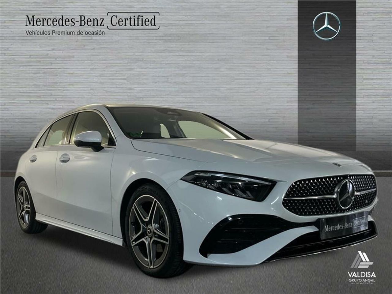 Mercedes Clase A 180 d AMG Line (EURO 6d) - Foto 2