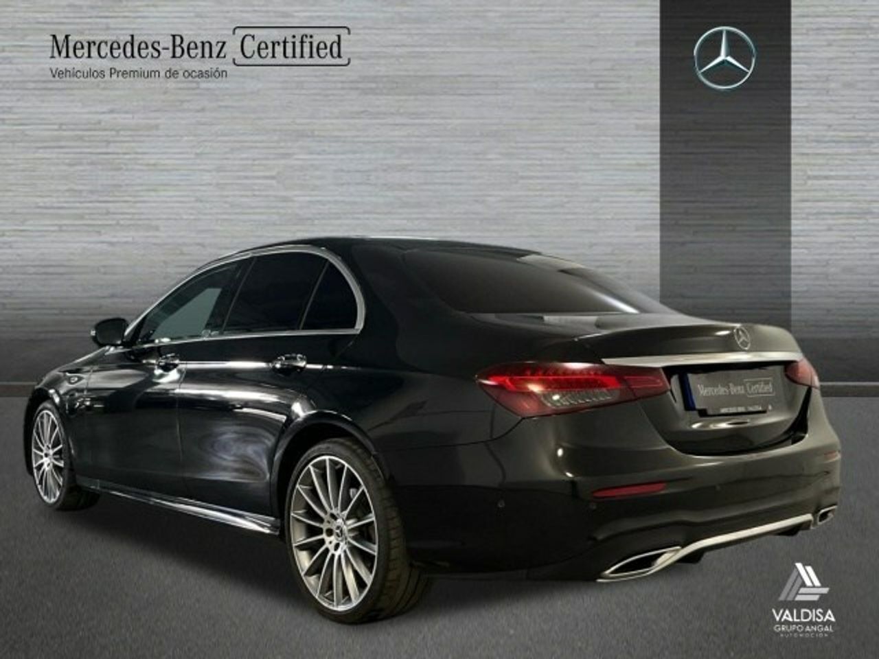 Mercedes Clase E 220 d AMG Line (EURO 6d) - Foto 2