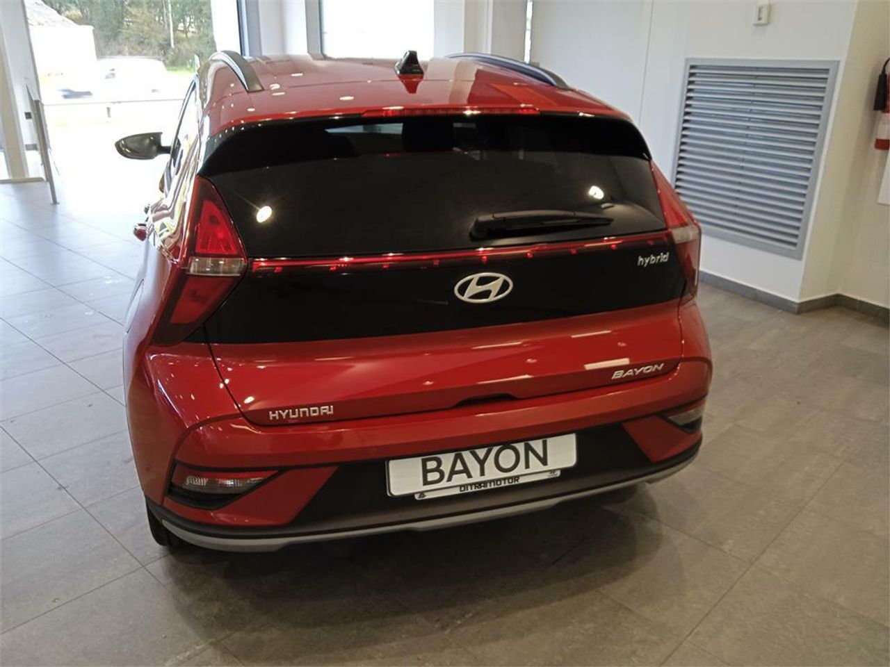 Hyundai Bayon 1.0 TGDI 74kW (100CV) 48V Maxx DCT - Foto 2