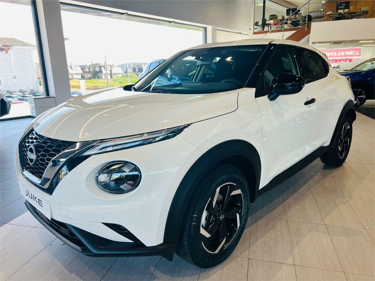 Nissan Juke DIG-T 84 kW (114 CV) 6M/T Acenta - Foto 2