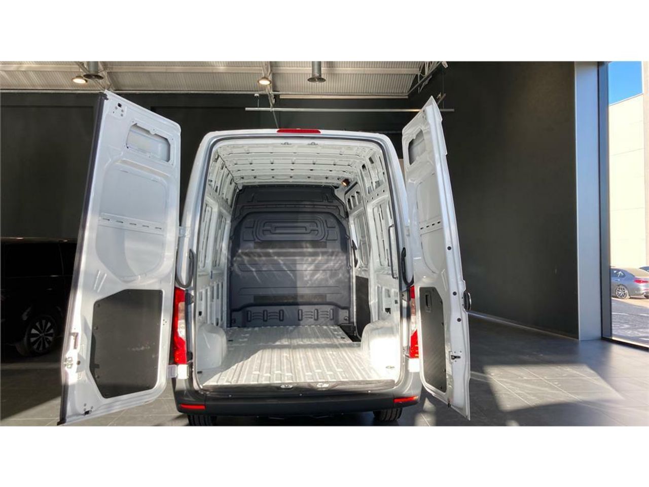 Mercedes Sprinter 311 CDI MEDIO 3.5T T. ALTO - Foto 2