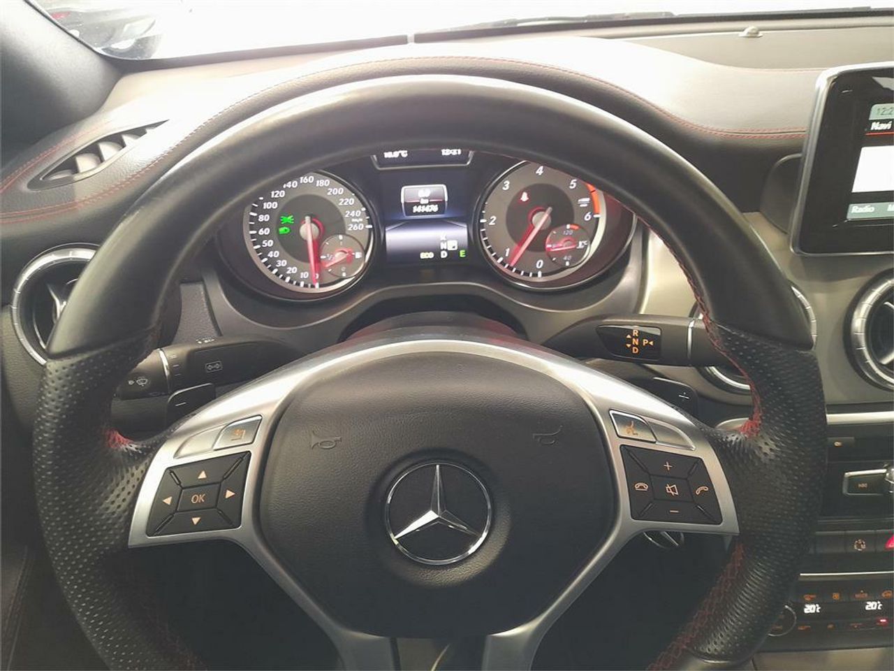 Mercedes CLA 220 CDI Aut. AMG Line - Foto 2