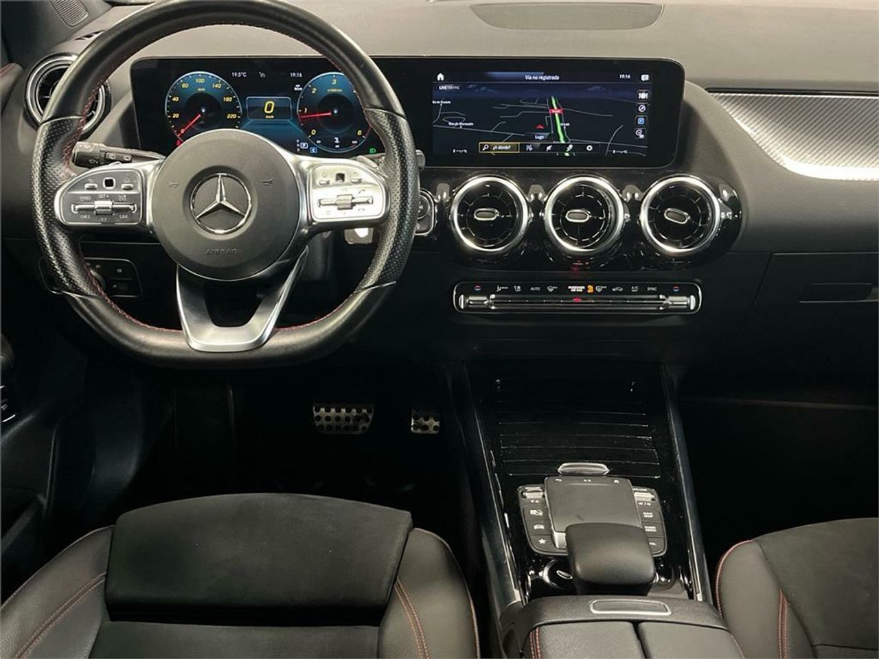 Mercedes GLA 200 D - Foto 2