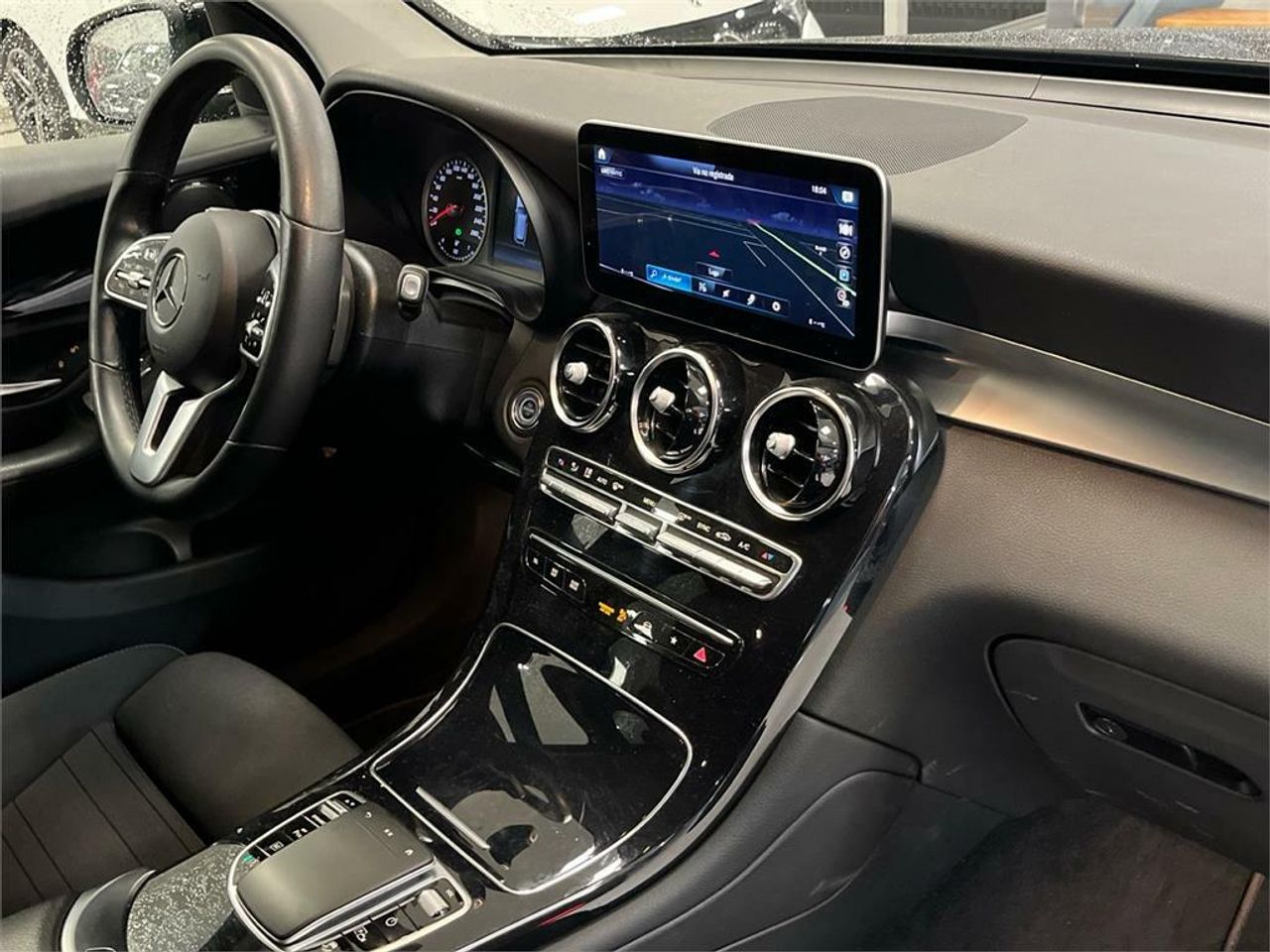 Mercedes GLC 200 d 4MATIC - Foto 2