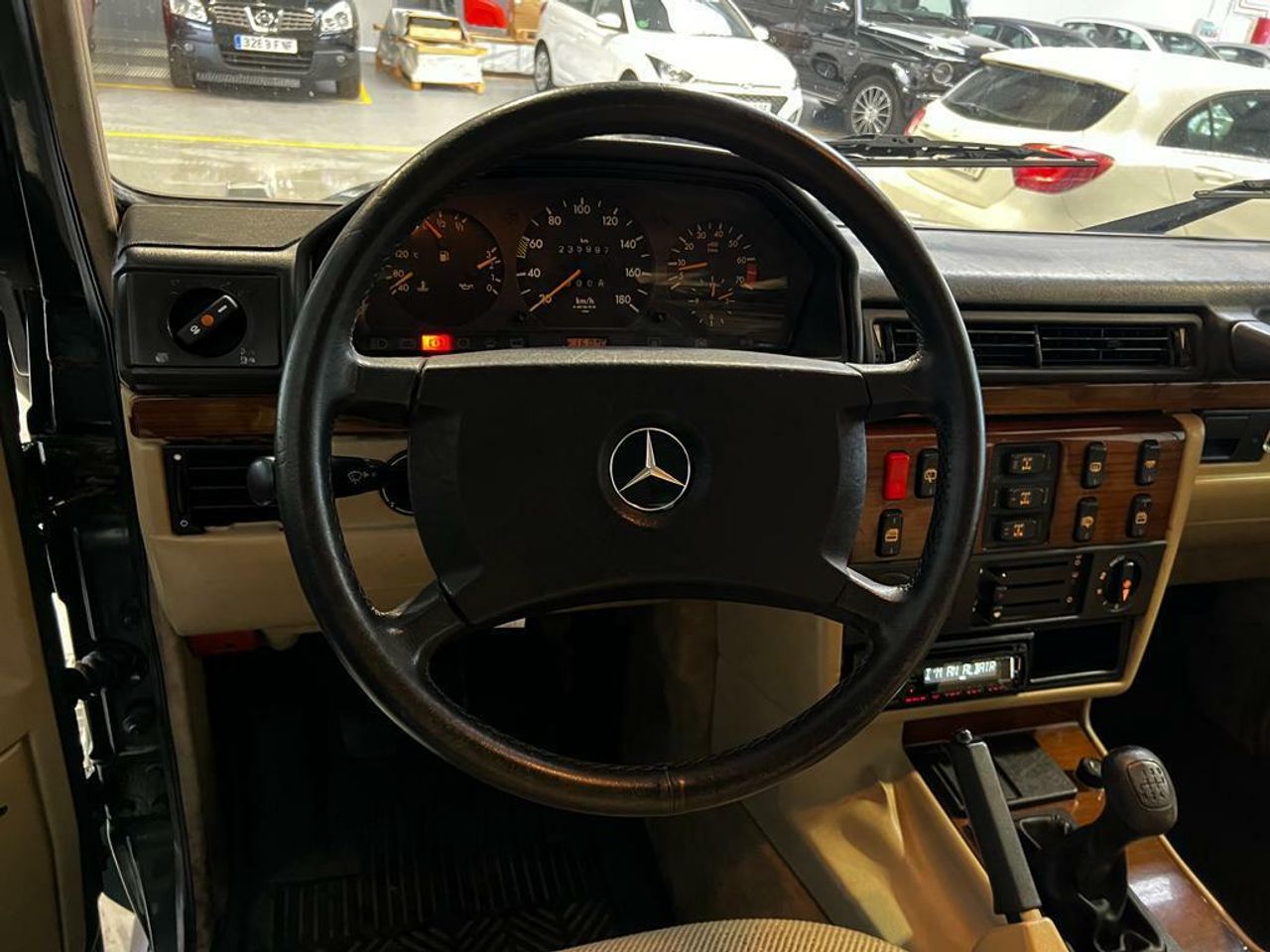 Mercedes Clase G 300 - Foto 2