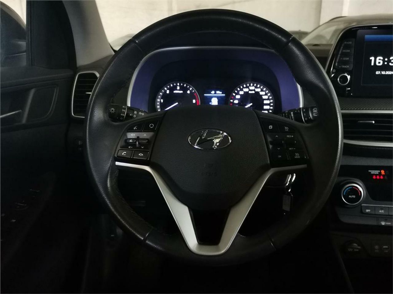 Hyundai Tucson 1.6 CRDI 85kW (116CV) 48V SLE Sky 4X2 - Foto 2