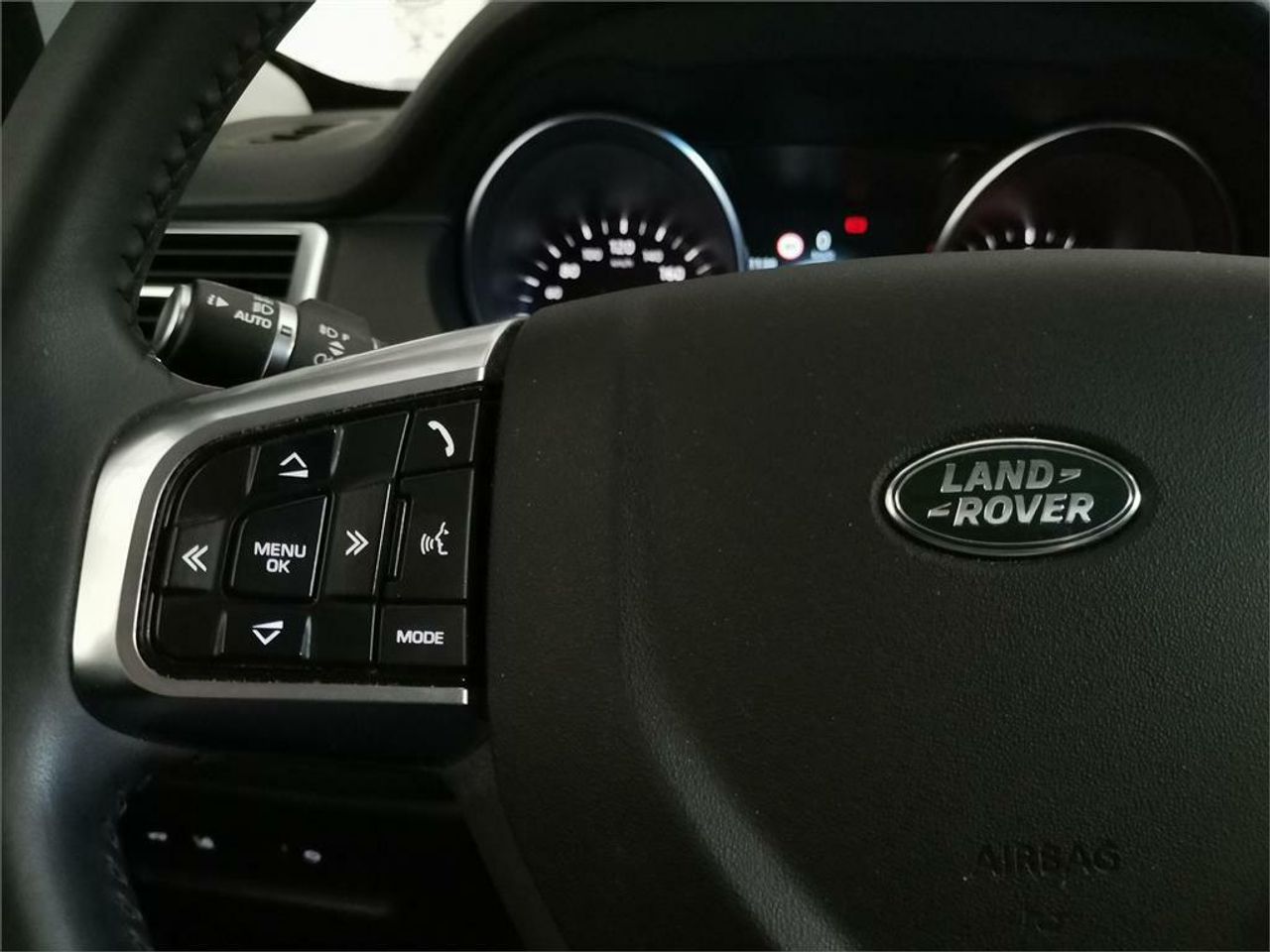 Land-Rover Discovery Sport 2.0L TD4 110kW (150CV) 4x4 HSE - Foto 2