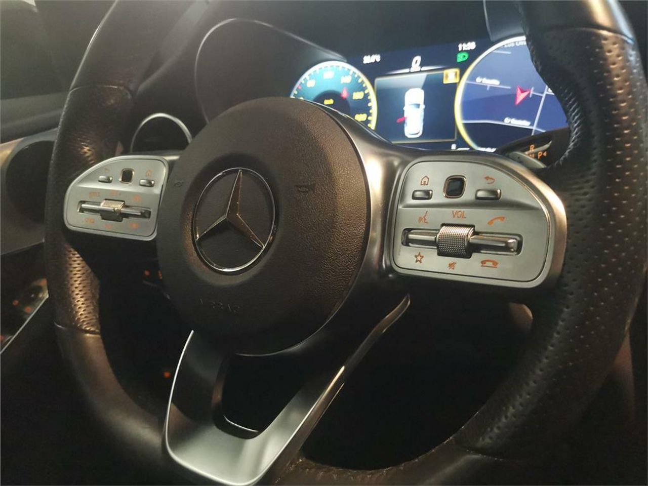 Mercedes GLC 220 d 4MATIC - Foto 2