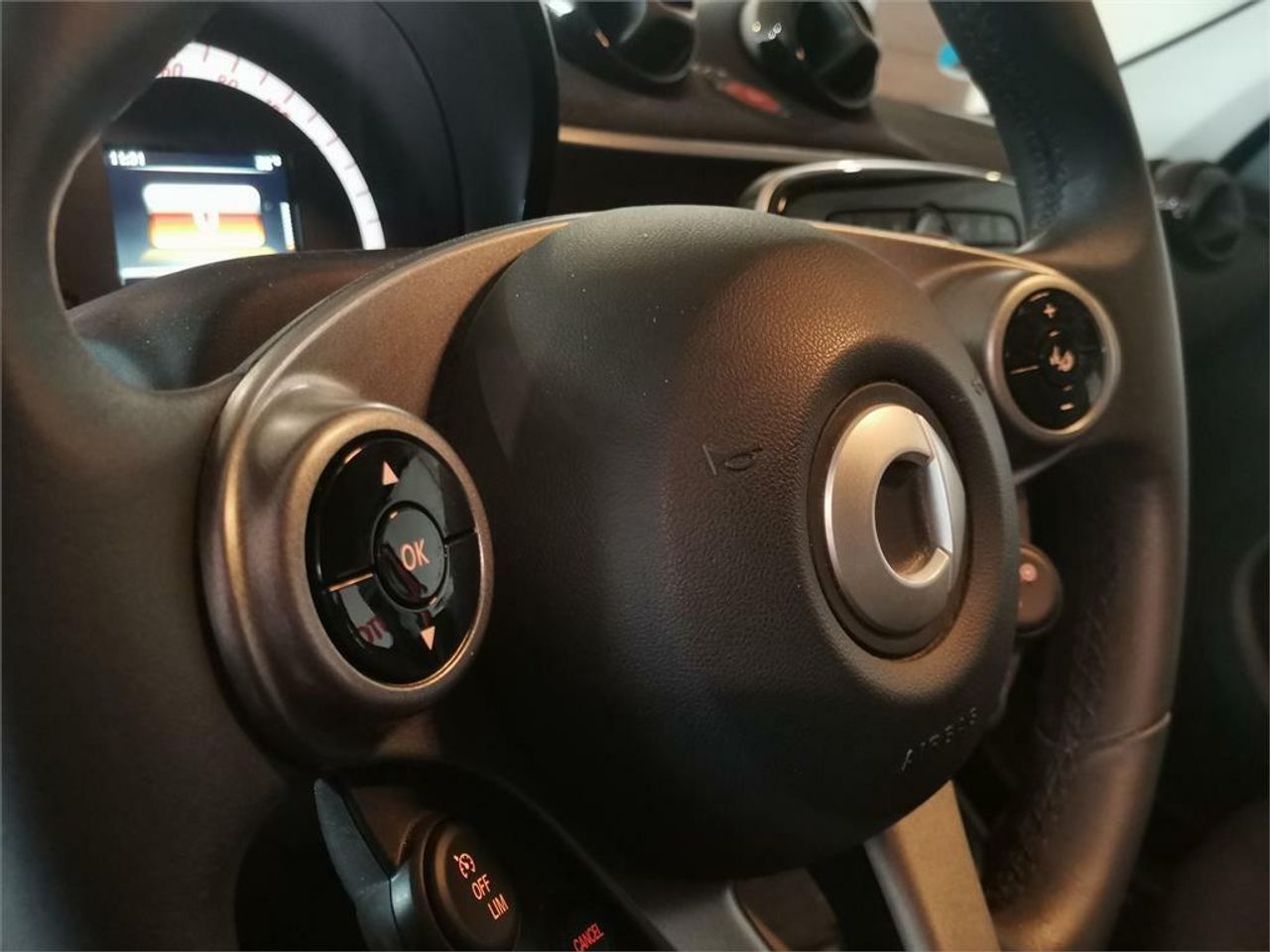 Smart Forfour 60kW(81CV) EQ - Foto 2